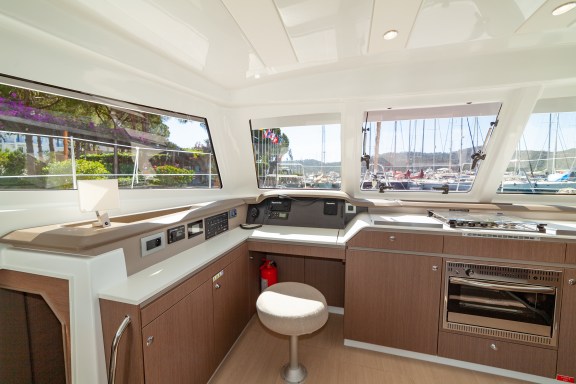 Image of Sail Solaris yacht #8