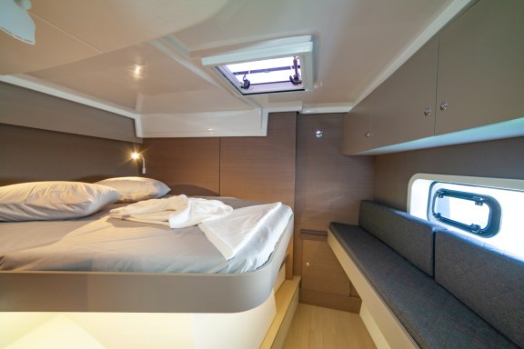 Image of Sail Solaris yacht #16