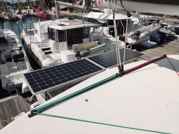 Image of Sleepy yacht #10