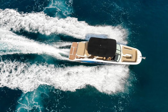 Image of Happy Hours yacht #8