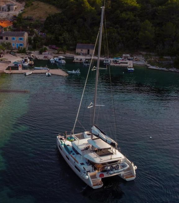 Image of Sole yacht #4