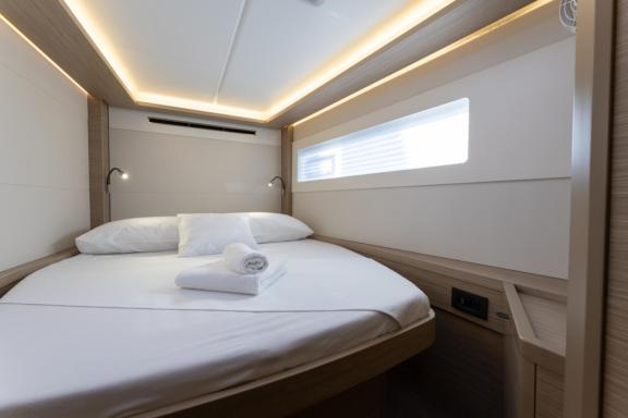 Image of Sole yacht #16