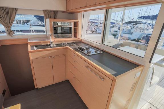 Image of Mare Quiero yacht #8