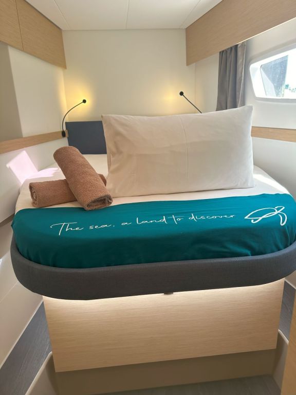 Image of FOLLOW THE SUN yacht #7