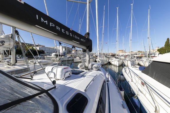 Image of Lady Blue yacht #9