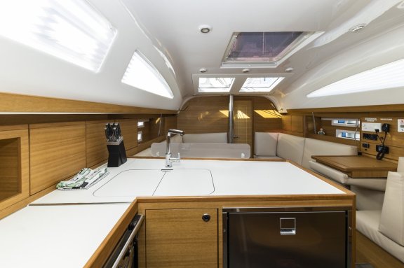 Image of Lady Blue yacht #15