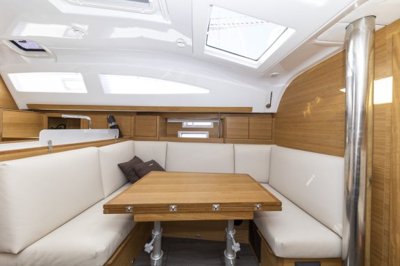 Image of Lady Blue yacht #21