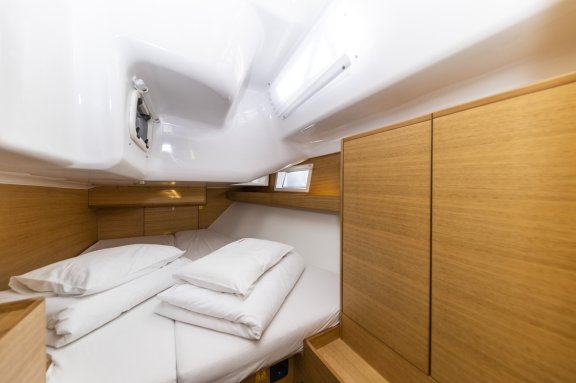 Image of Lady Blue yacht #24