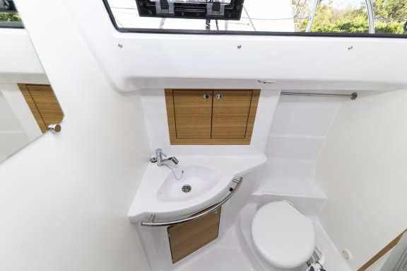 Image of Lady Blue yacht #30