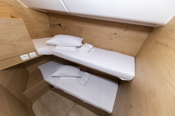 Image of Vekenega yacht #23