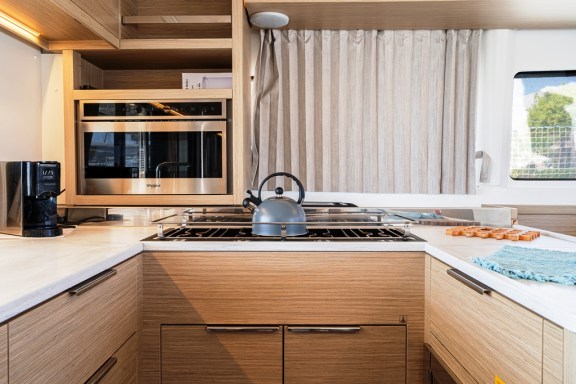 Image of Escape yacht #4