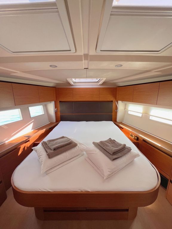 Image of Joanna yacht #16