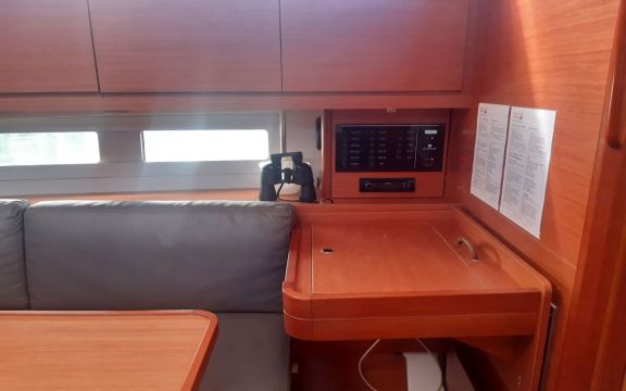 Image of MAYBE TOMORROW yacht #6