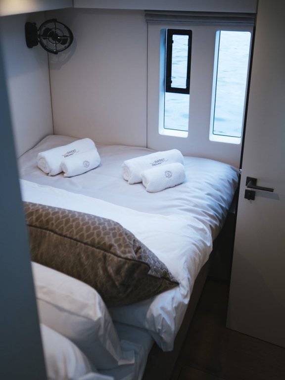 Image of Sweet Dreams yacht #22
