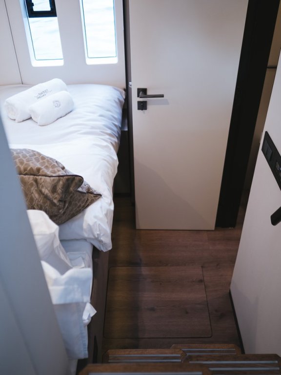 Image of Sweet Dreams yacht #23
