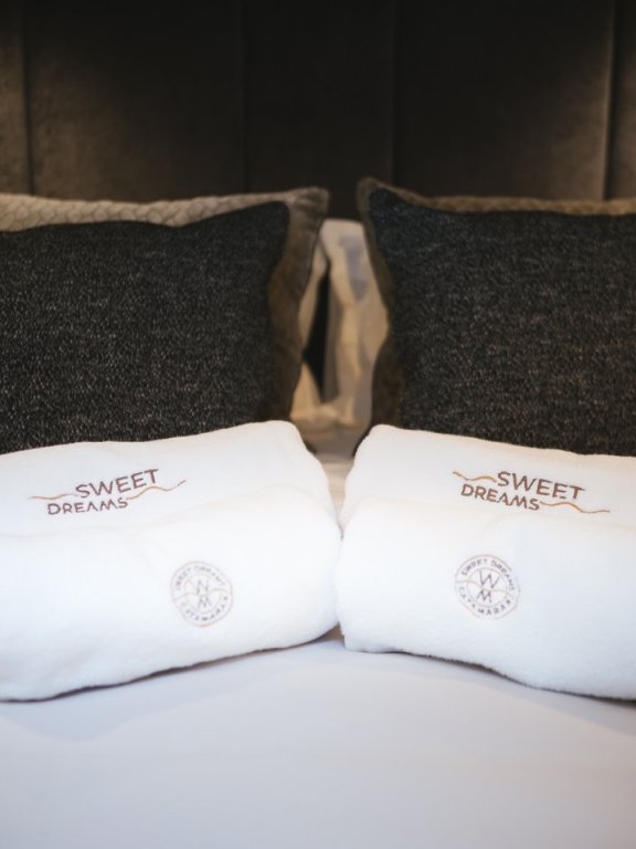 Image of Sweet Dreams yacht #27