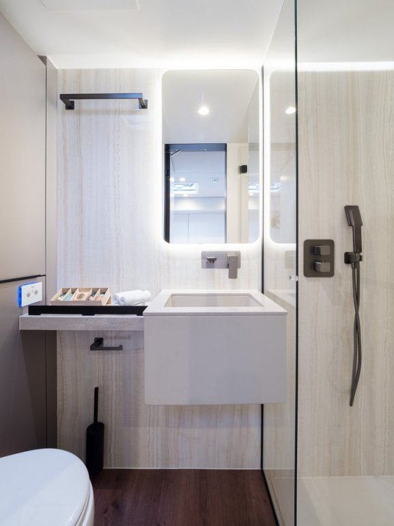 Image of Sweet Dreams yacht #31