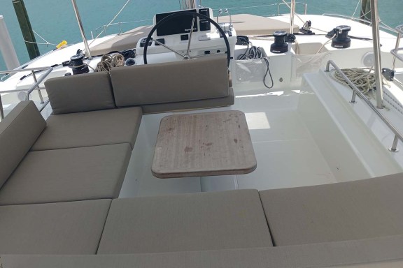 Image of Sapphire Seas yacht #10