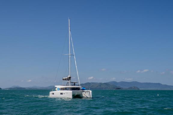 Image of Cloud Dancer yacht #3