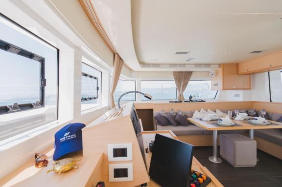 Image of Blue Moon yacht #10