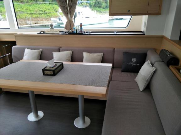 Image of Blue Moon yacht #7