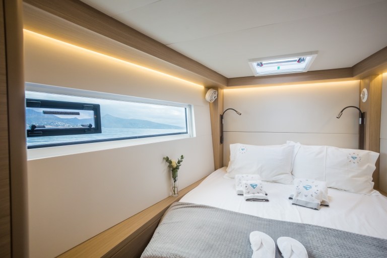 Image of Jewel yacht #25