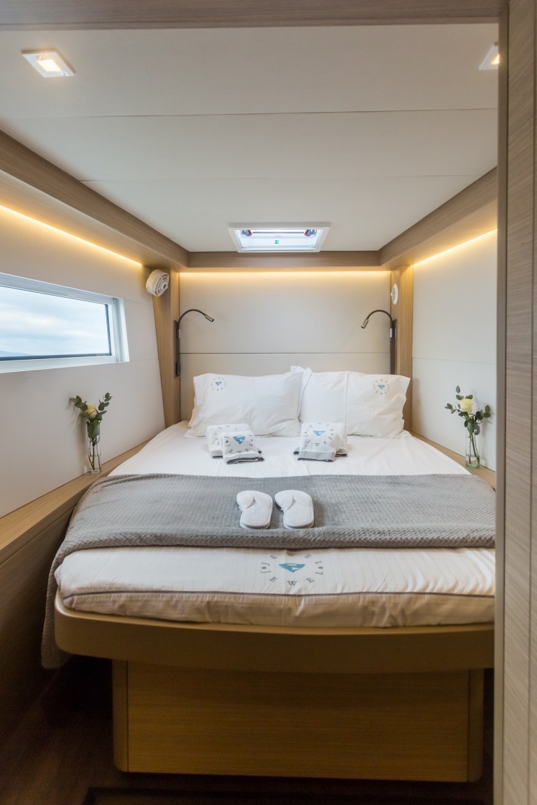 Image of Jewel yacht #27