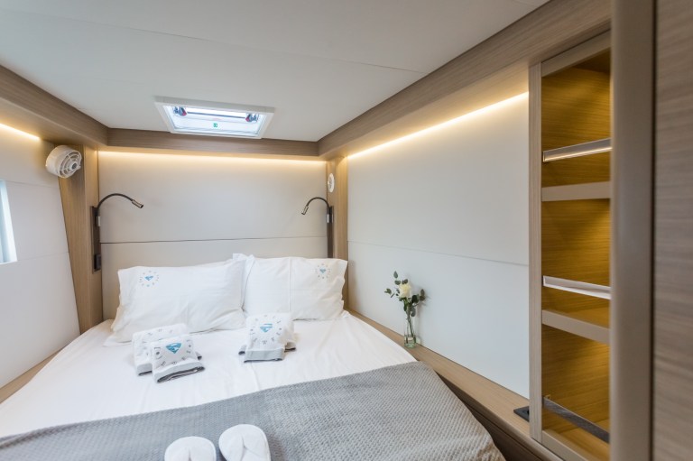 Image of Jewel yacht #28
