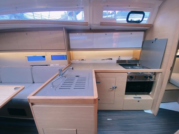 Image of Nafrayou yacht #6