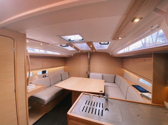 Image of Nafrayou yacht #4