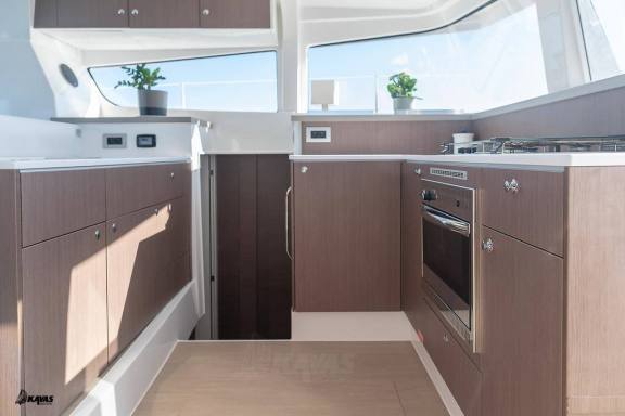 Image of Kos 42.9 yacht #9