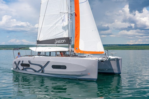 Image of First Glimpse yacht #8