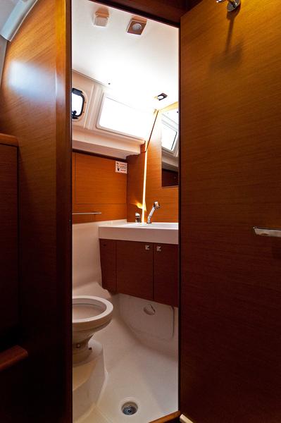 Image of South Kiss yacht #15