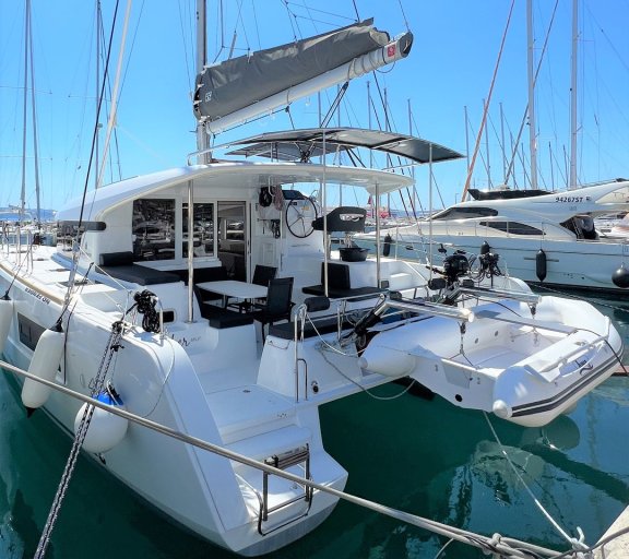 Image of Wind Seeker yacht #11