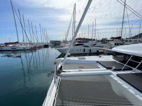 Image of Wind Seeker yacht #19