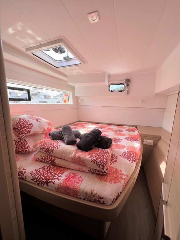 Image of Wind Seeker yacht #30