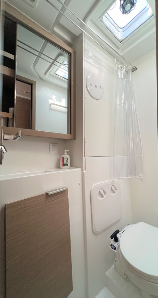 Image of Wind Seeker yacht #34