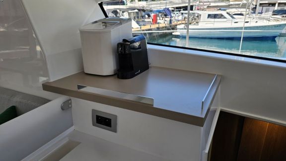 Image of Stairway To Heaven yacht #21