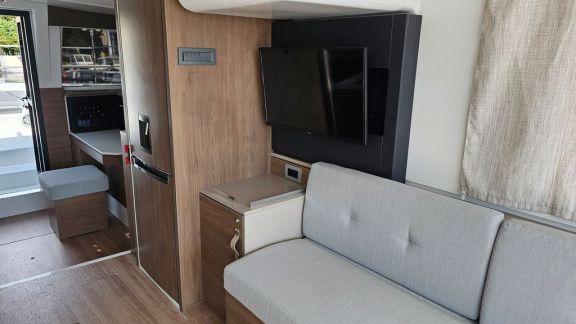 Image of Stairway To Heaven yacht #30