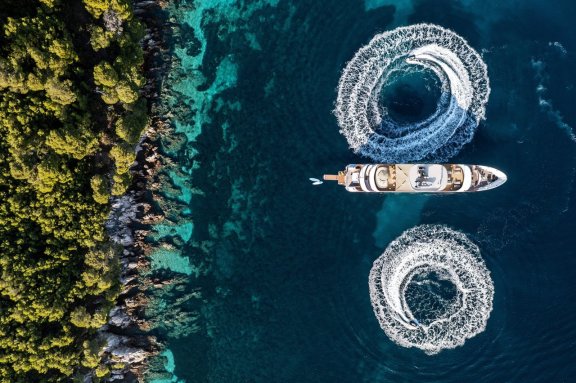 Image of Black Swan yacht #5