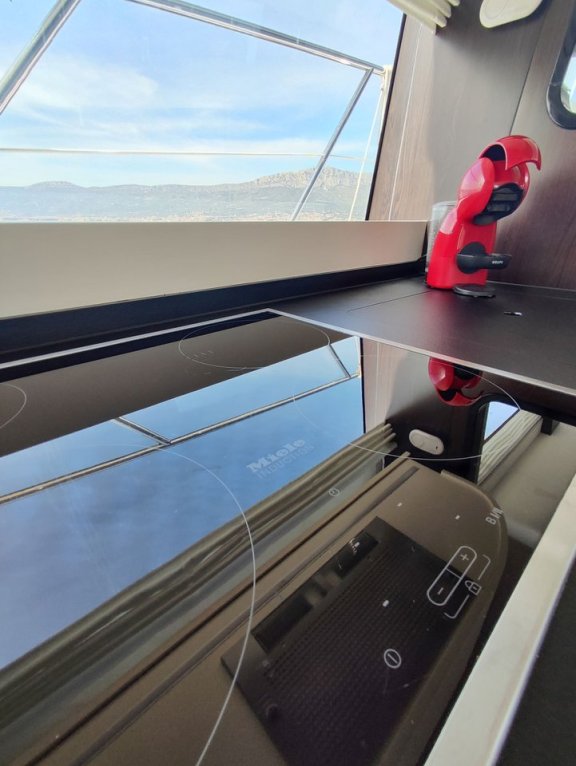 Image of Be Happy yacht #16