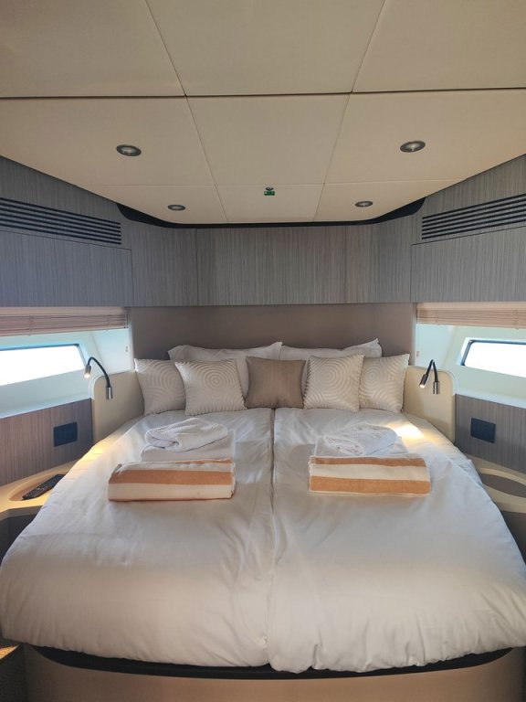 Image of Be Happy yacht #21