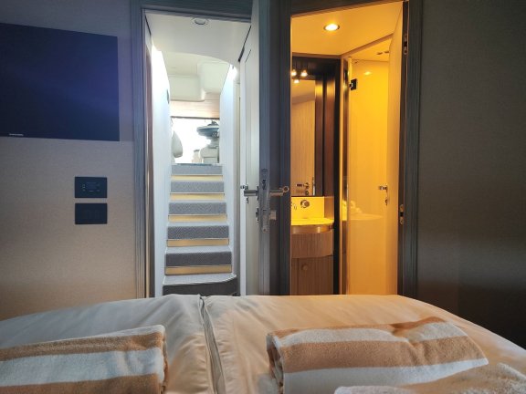 Image of Be Happy yacht #22