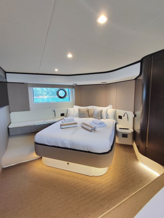 Image of Be Happy yacht #19