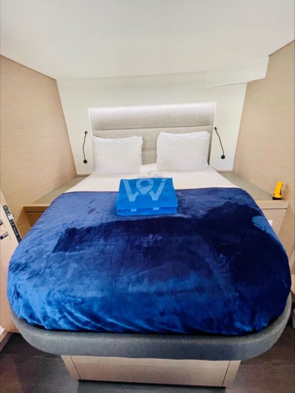 Image of Runny Babbit yacht #13