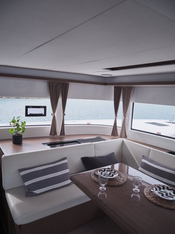 Image of Victoria yacht #22