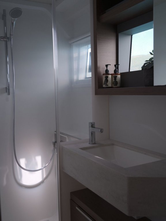 Image of Victoria yacht #35