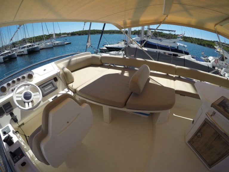 Image of Luma yacht #4