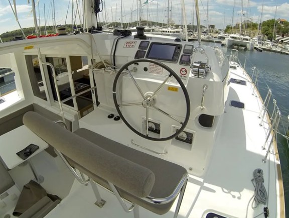 Image of Deep Blue yacht #6