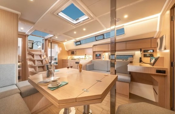 Image of Arian yacht #9